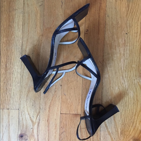 Butterfly Ankle Strap Leather Sandals - Picture 4 of 9